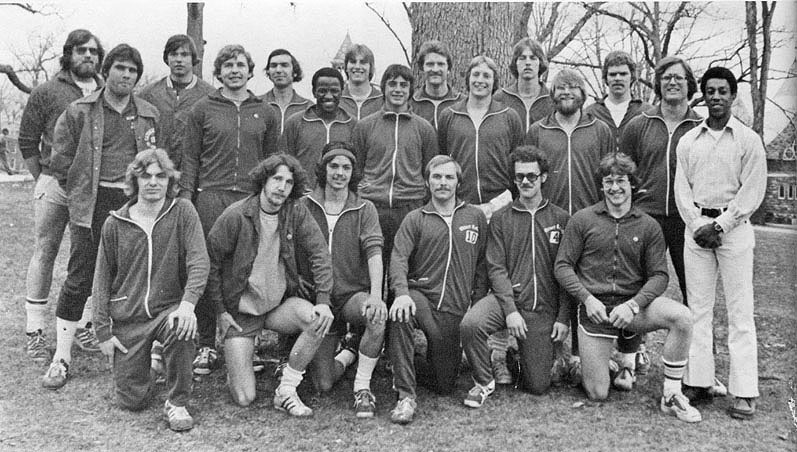 Photo-1977 Olivet College Track Team